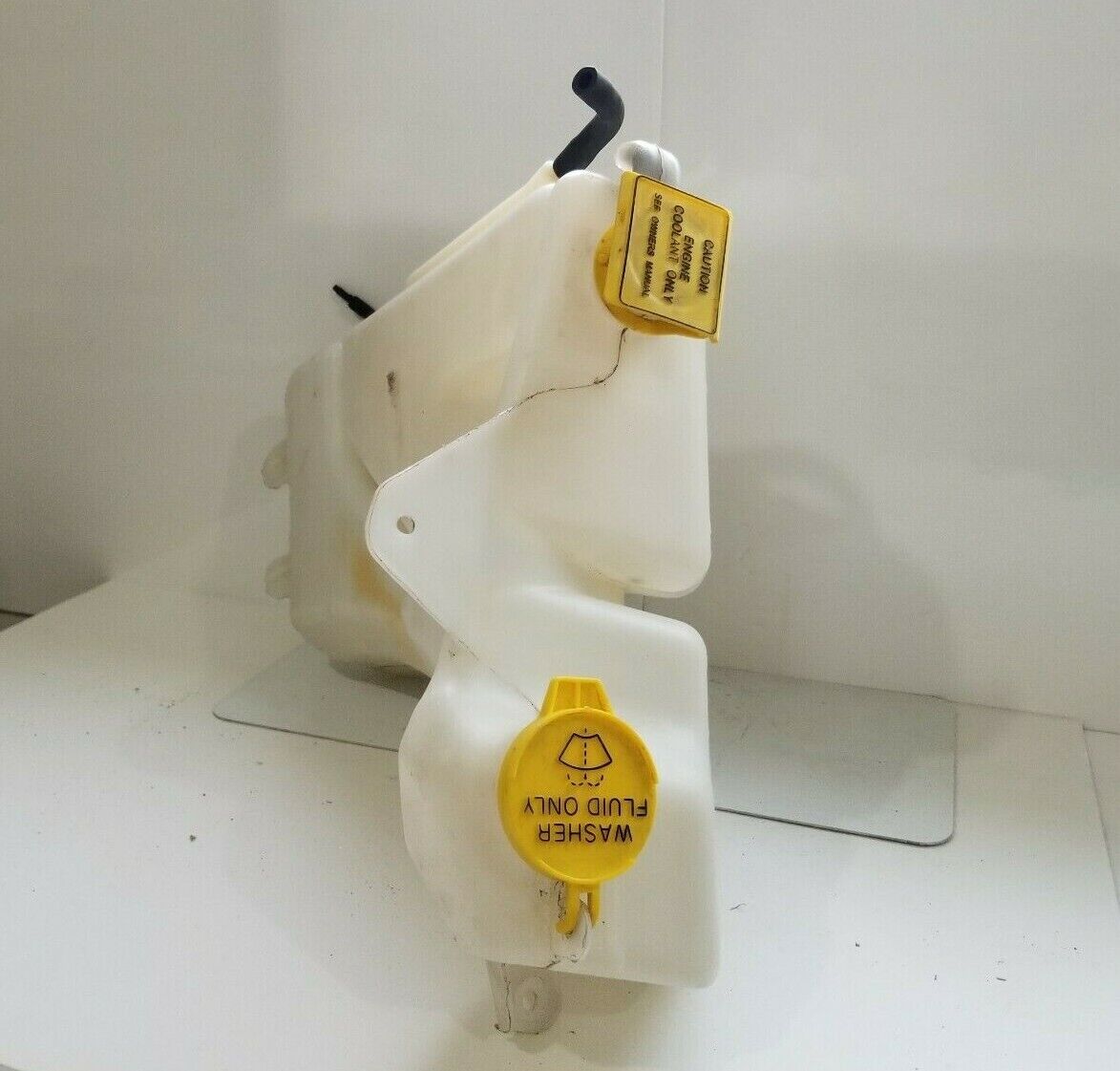 2005 Dodge Ram 1500 Windshield Washer Coolant Reservoir Bottle OEM 55056502AC