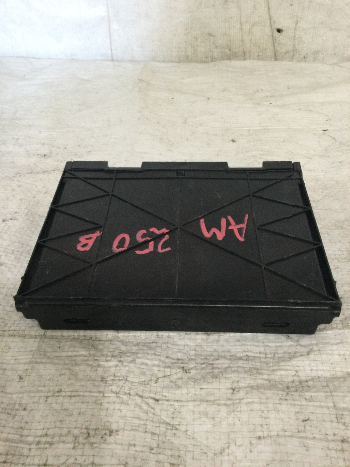 2019-2020 Chevrolet Blazer Body Computer Control Module  OEM 13527737
