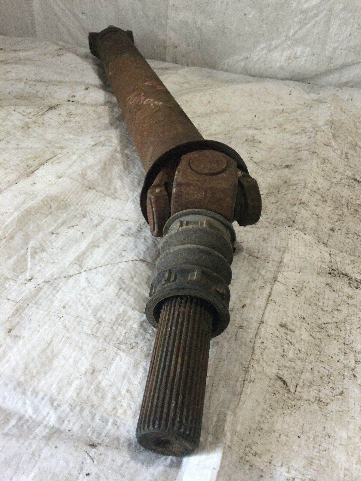 2007-2009 Chevrolet Tahoe Front Drive Shaft OEM 05425804A