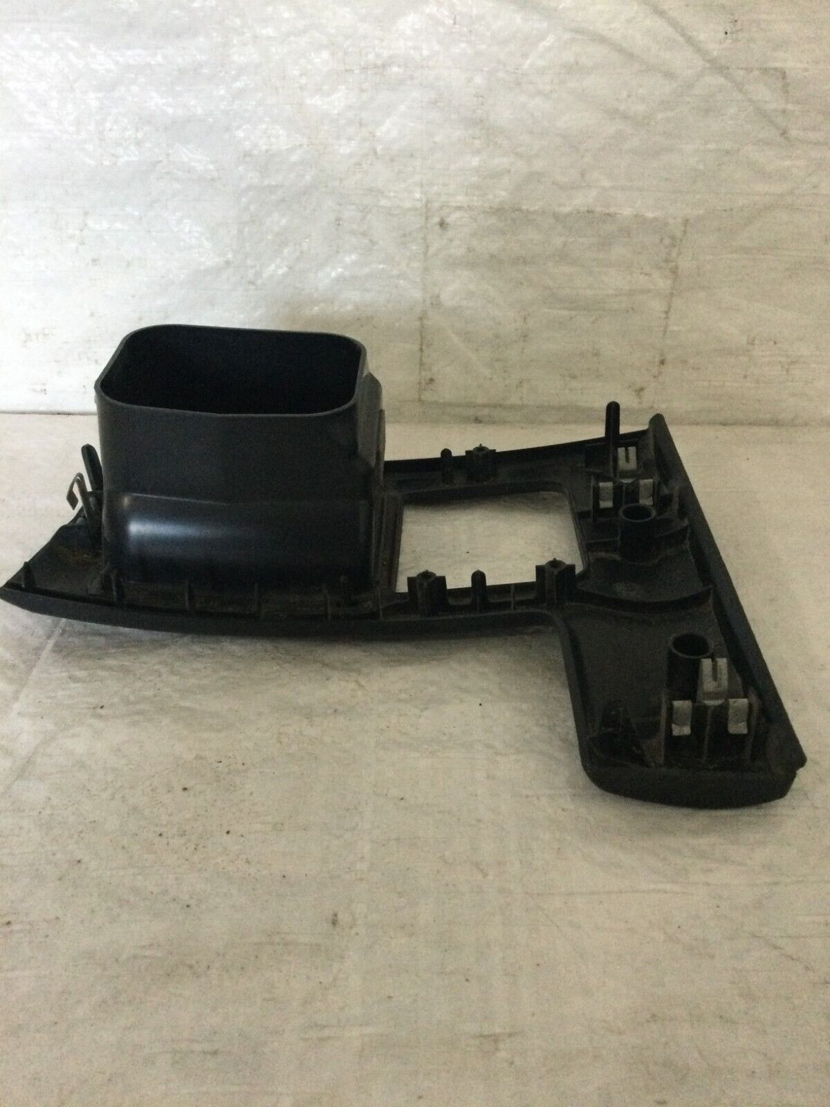 2004-2005 Dodge Ram 1500 Trim W / Air Vent OEM Left Side