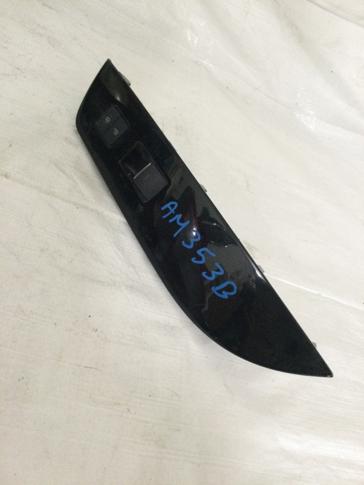 2021 Toyota Corolla 2.0L Front Right Armrest Panel Window Switch OEM 74231-12800