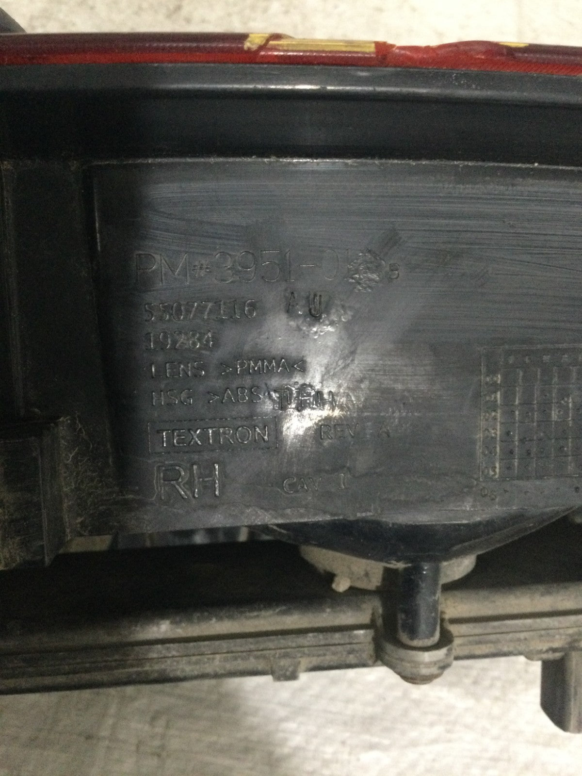 2003 Dodge Ram 2500 Passenger Side Tail Light OEM 55077116 MARKED DAMAGE