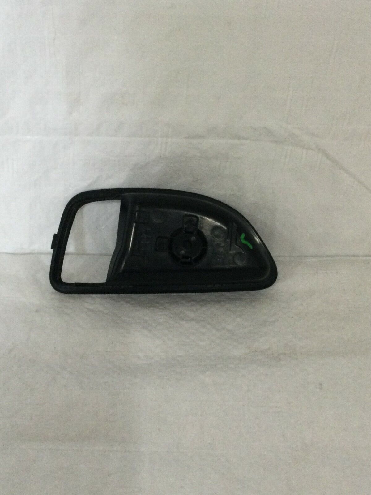 2016-2017 Hyundai Elantra GT Left Driver Side Interior Door Handle Trim OEM