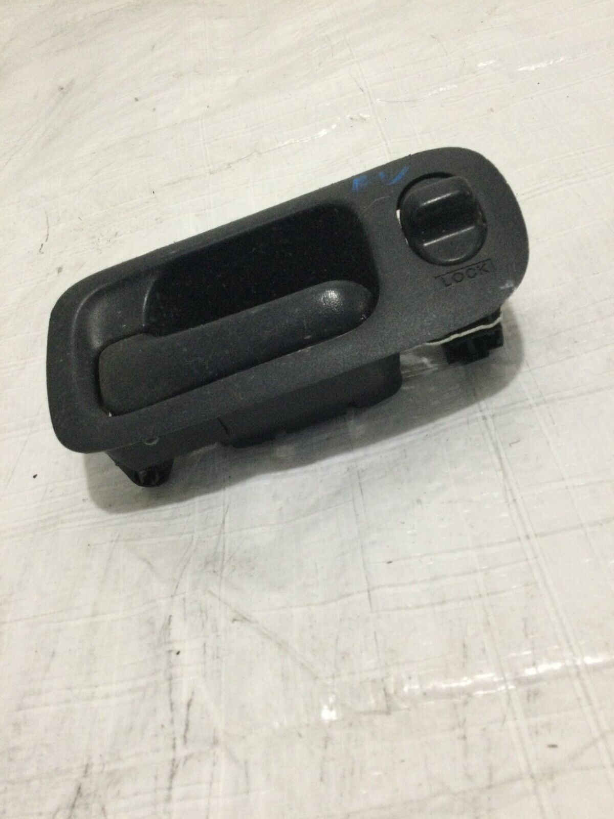 2004 Honda CRV CR-V Front Left Interior Door Handle OEM 2002-2006