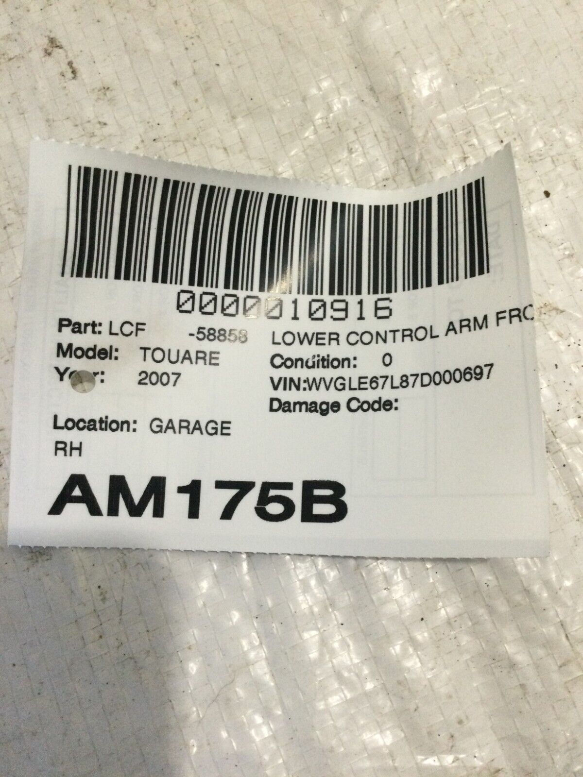 2004-2010 Volkswagen Touareg Front Right Upper Control Arm 7L0407047A OEM