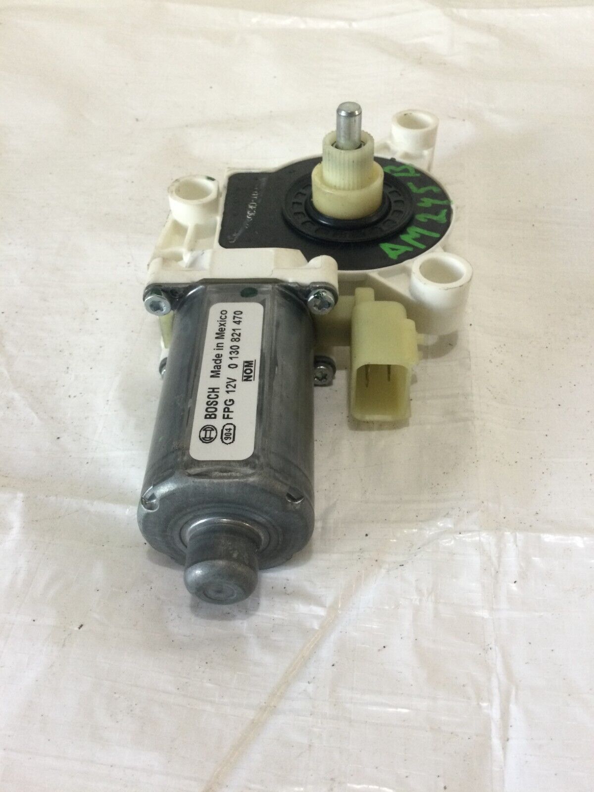 2017 Dodge  Grand Caravan   Right Front Door Power Window Motor  3015588D OEM