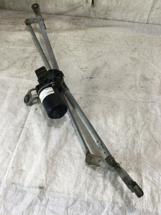 2010 Dodge Ram 2500 Front Wiper  Motor w/ Linkage Assembly OEM
