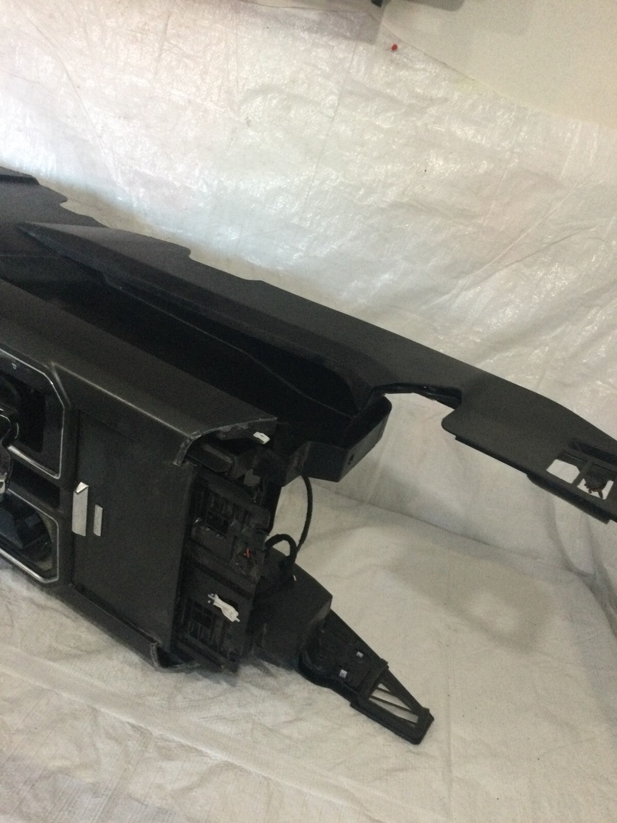2017-2020 Ford F150 Front Floor Center Console Assembly W/Lid Shifter Black OEM