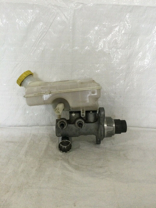 2017 Dodge Grand Caravan Master Power Brake Cylinder W/ Reservoir OEM 04581491AD