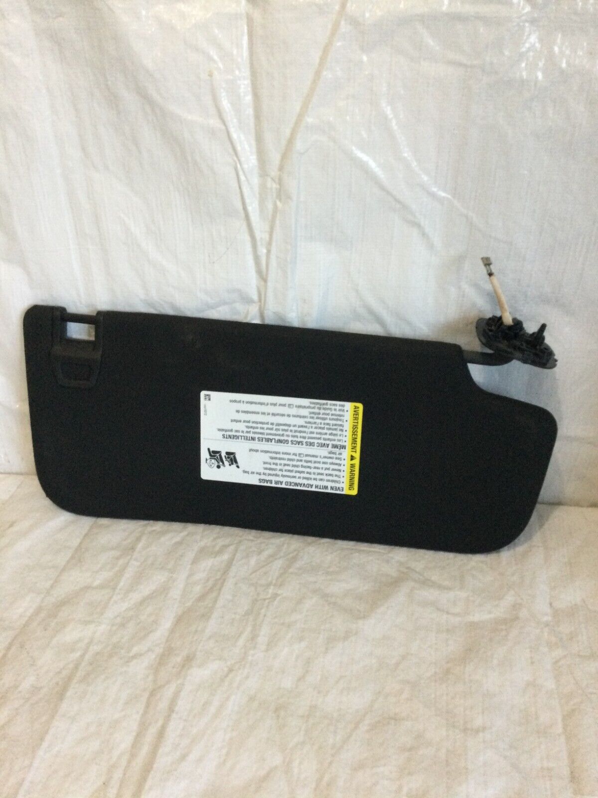 2019 GMC Sierra 1500 Sun Visor New Style Left Driver Side OEM LH DAMAGED MIRROR