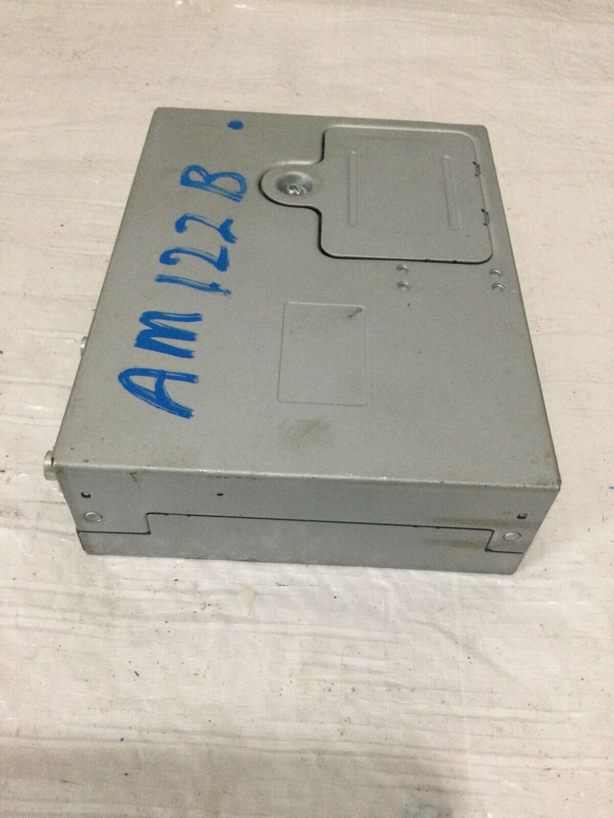 2019 Buick Regal   Comunication Control Module 84431137 OEM