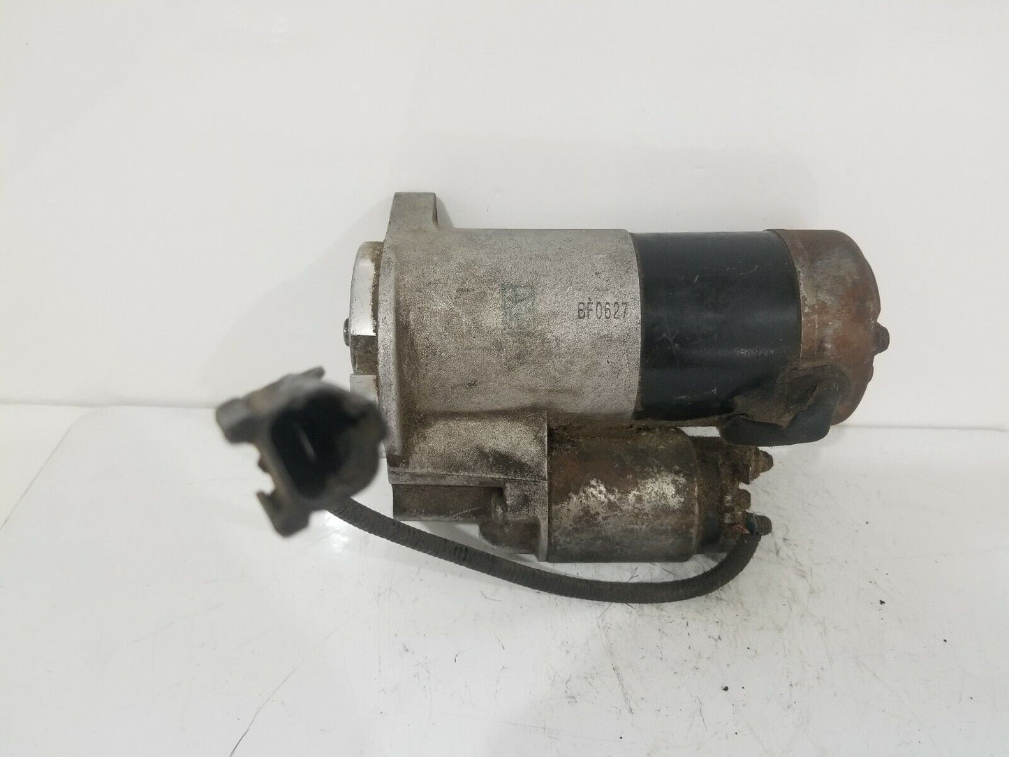 2002-2004 Nissan Frontier Engine Starter Motor OEM