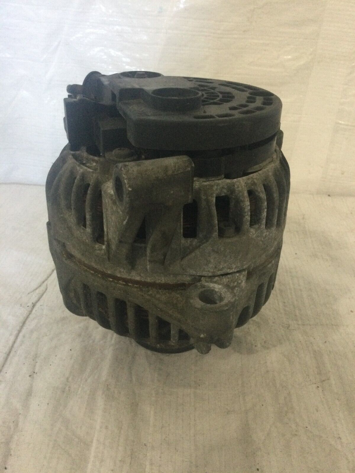 2003-2004 Dodge Ram 1500 Alternator Motor 5.7L 56041120AC