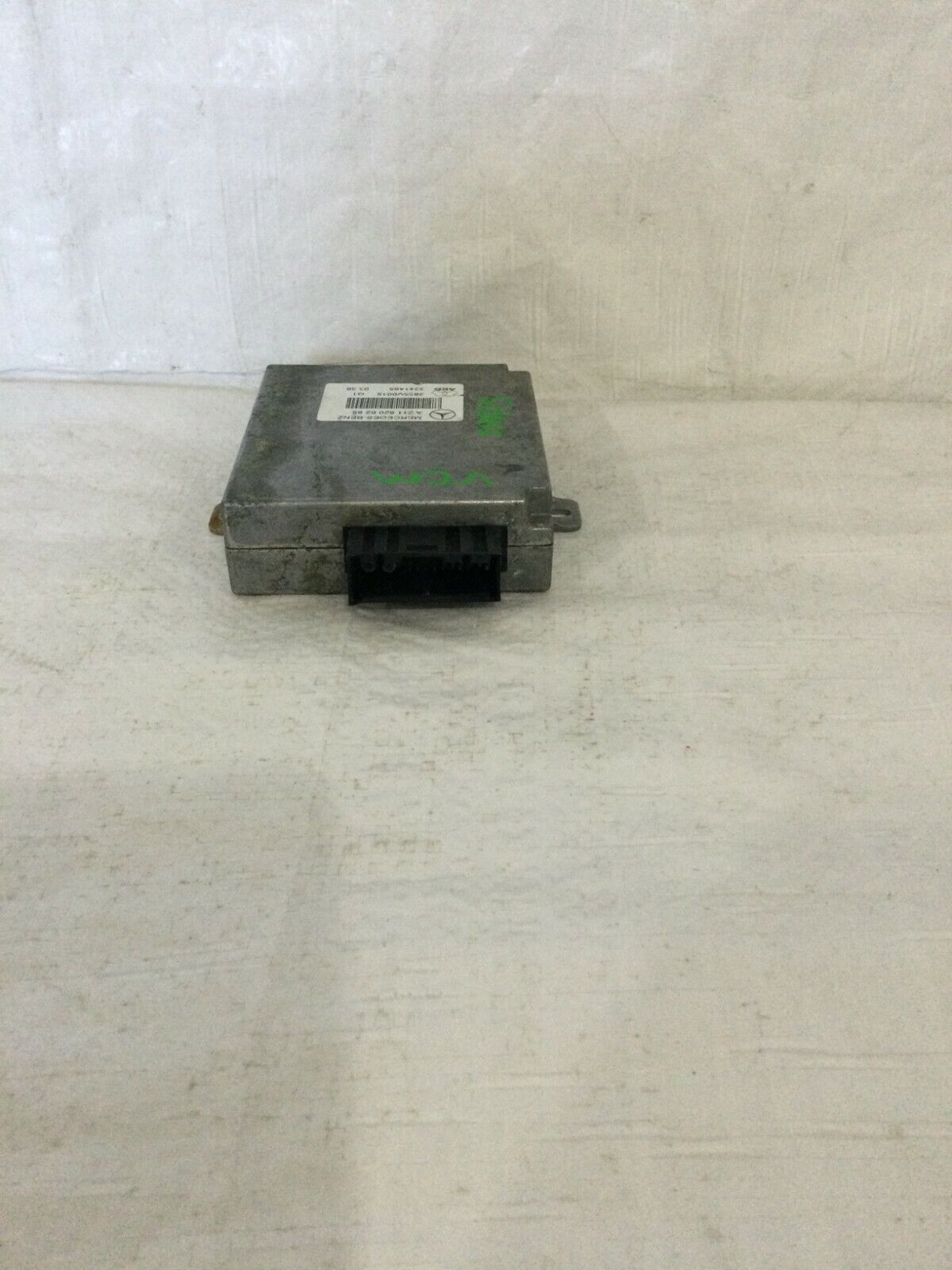 2004 Mercedes S Class S430 Hands Free Voice Control Module A2118206285 OEM