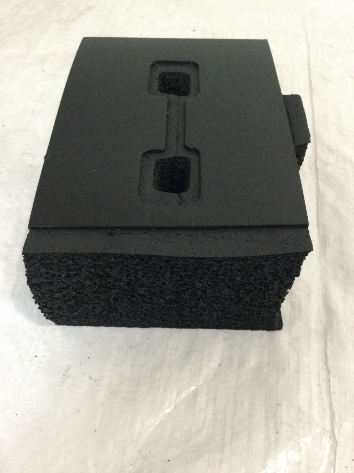 2019-2021 Chevrolet Silverado 1500 Access Cover 84606315