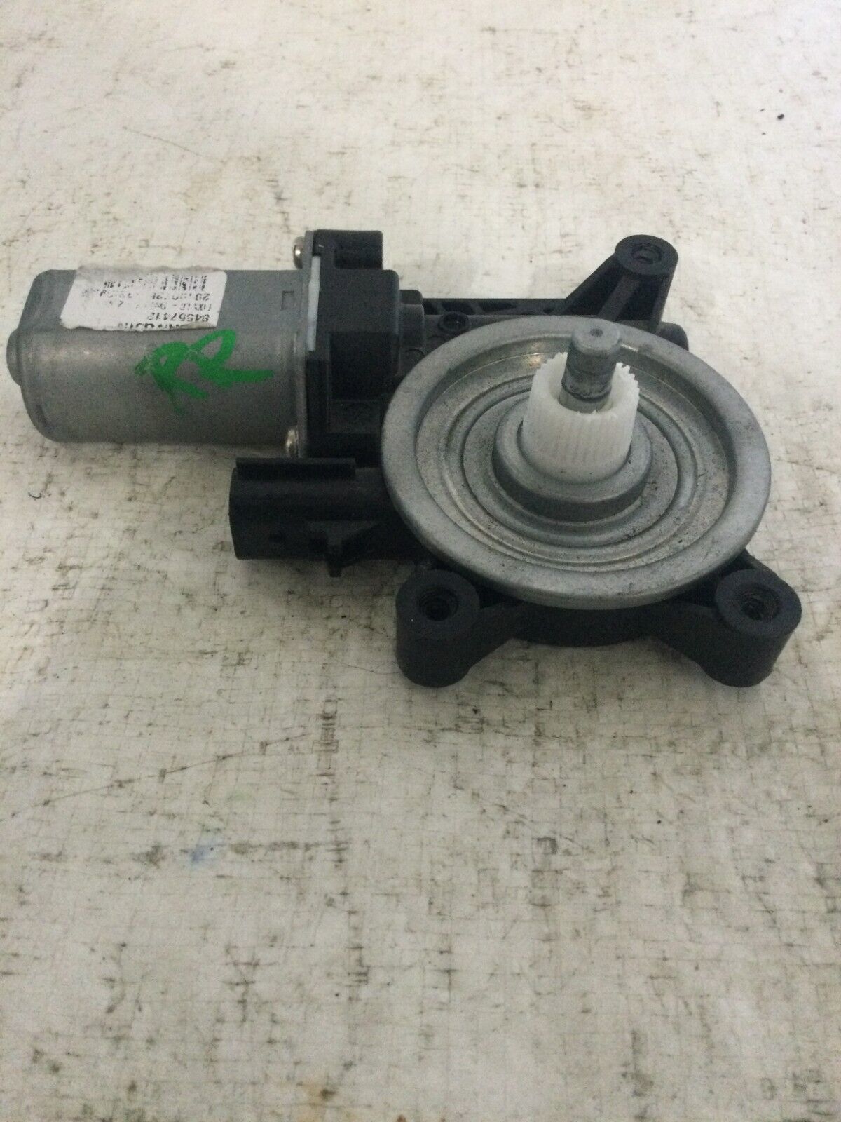 2019-2022 GMC Sierra 1500 Rear Right Power Window Motor OEM