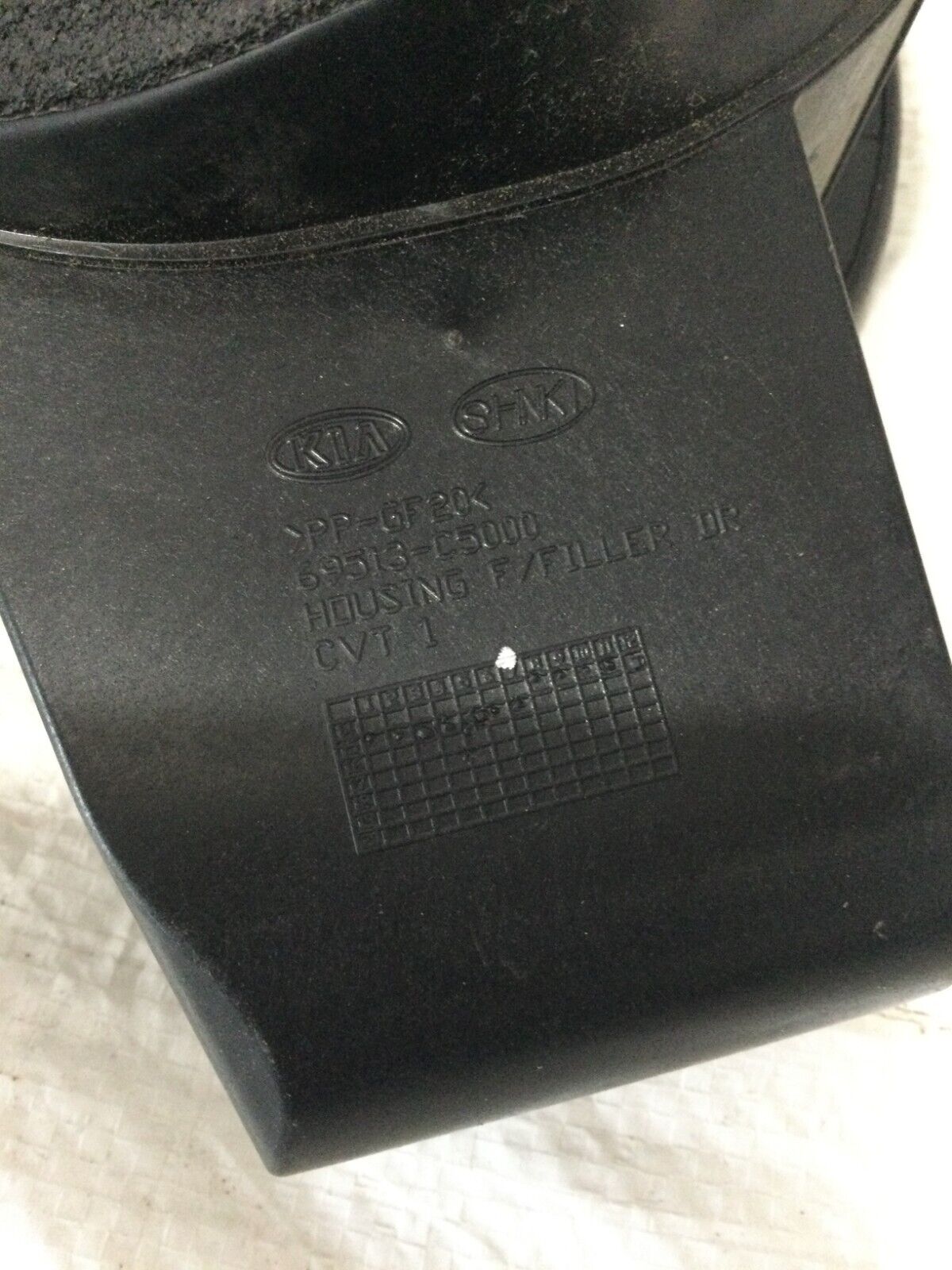 2016-2017 Kia Sorento Fuel Filler Housing Door OEM