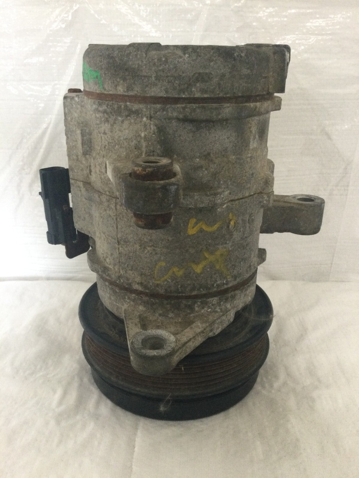 2007 Dodge Ram 1500 A/C Compressor OEM 4.7L  55056444AC