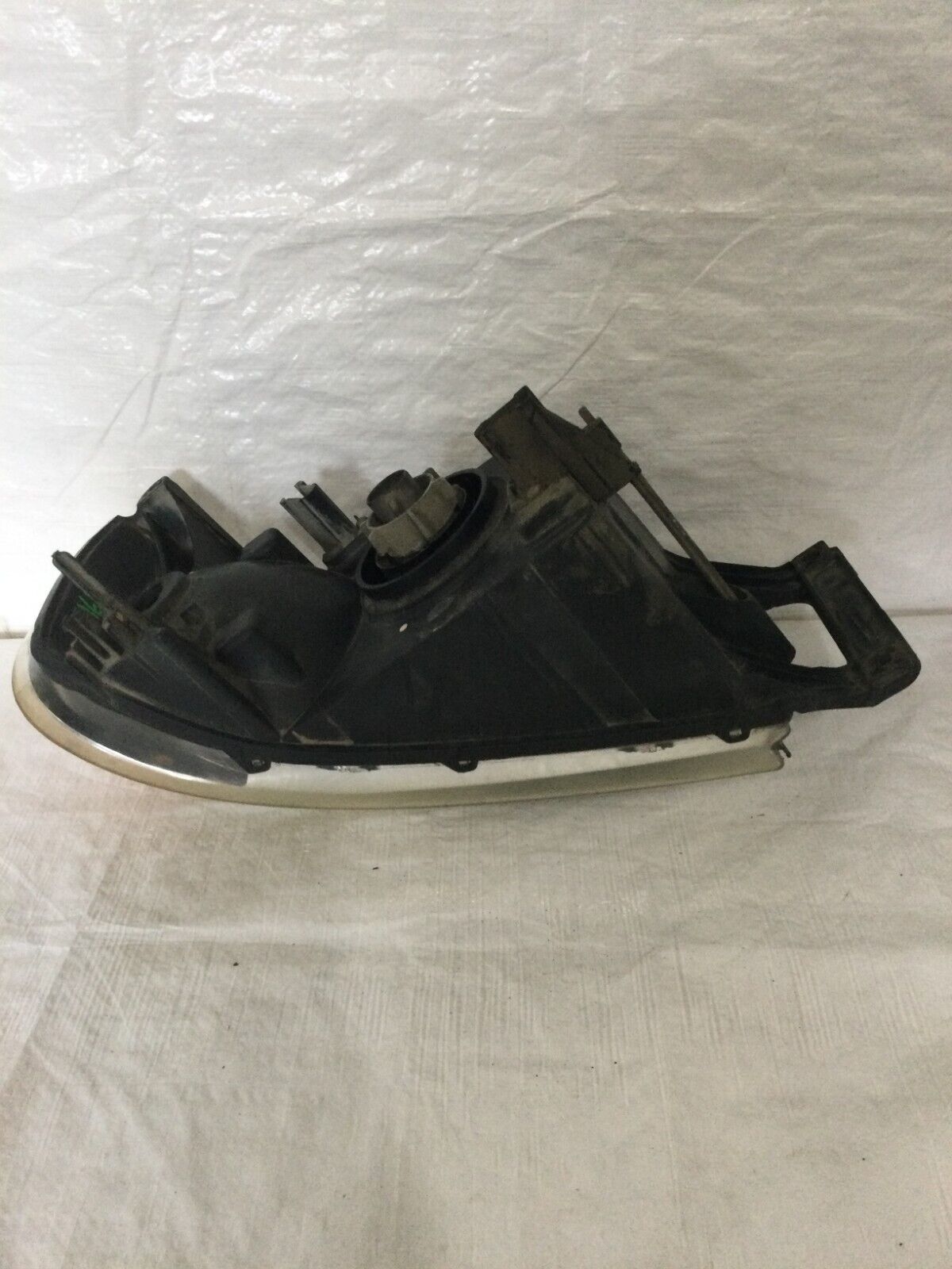 2002 2003 2004 2005 Dodge RAM 1500 Right passenger halogen headlight 55077120AB