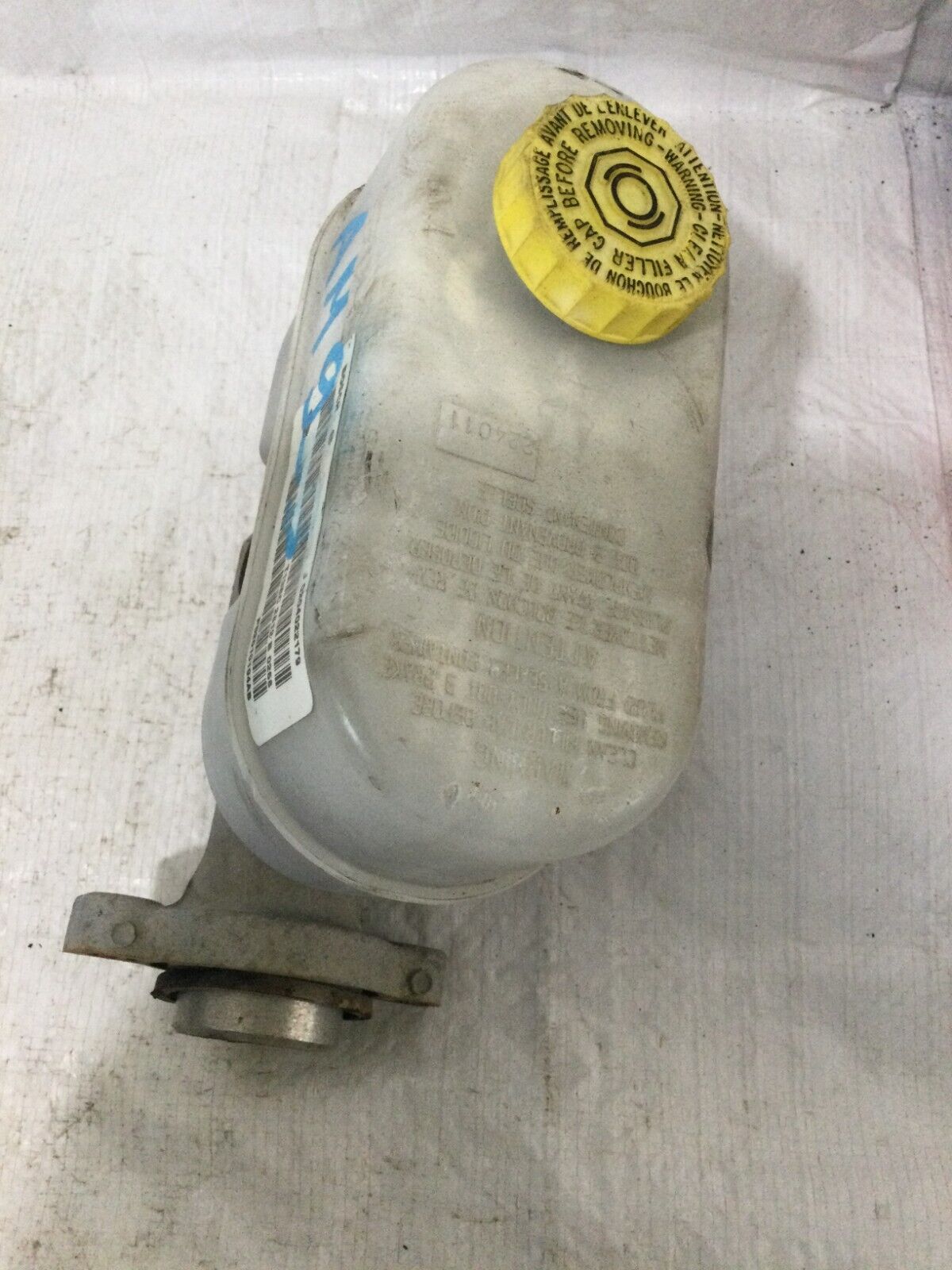 2003 RAM 2500   Brake  Master Cylinder P52010194AB OEM