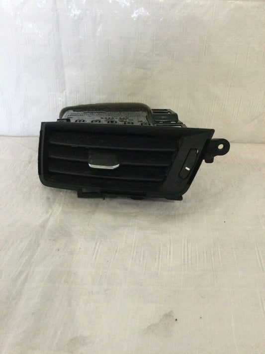 2017 GMC Sierra 1500 Left Center Dash Air Vent  OEM 1-3 V8 6.2L 20943682
