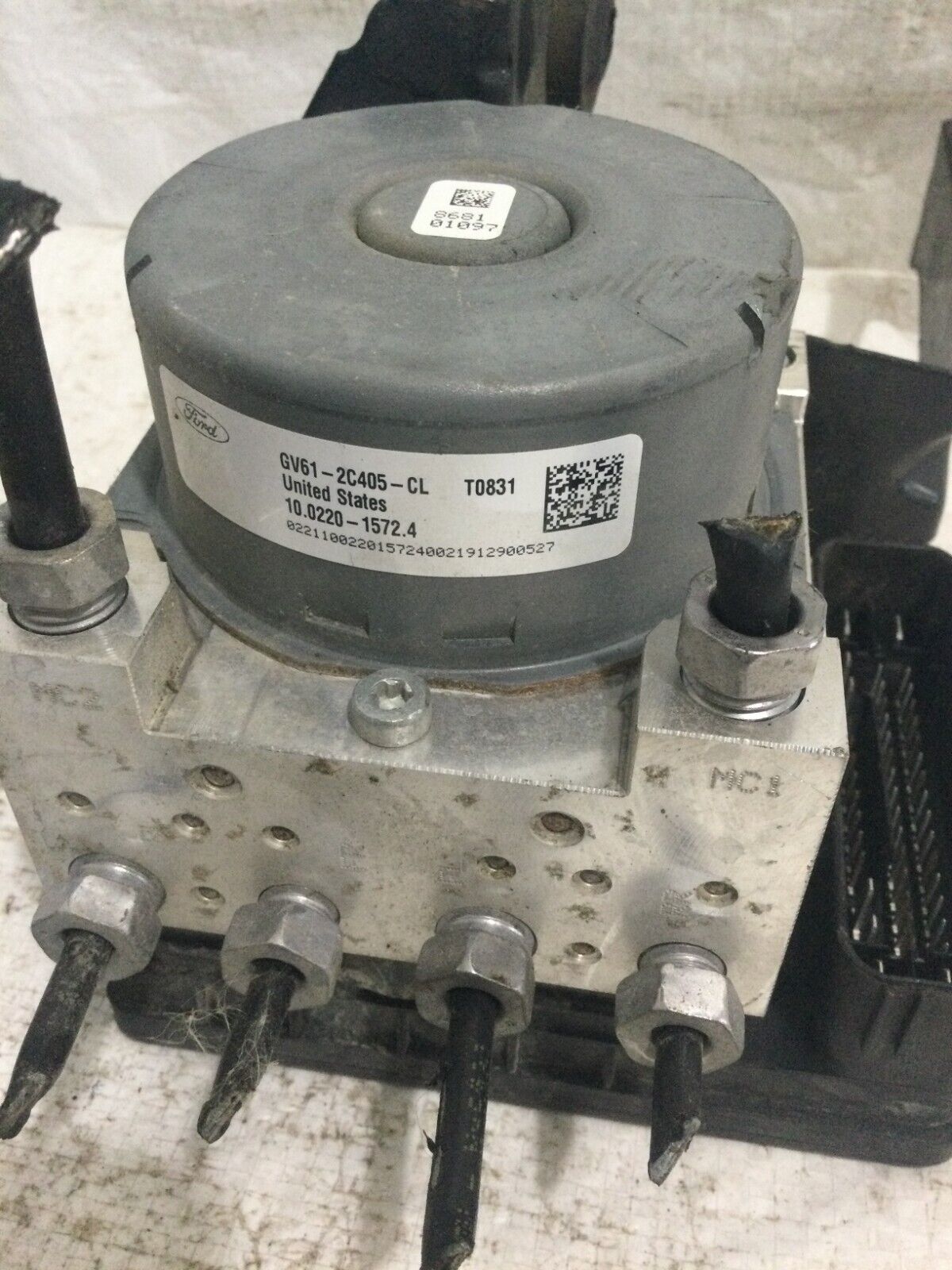 2019 Ford Escape 1.5L AT ABS Pump Control OEM GV612C405CL Module