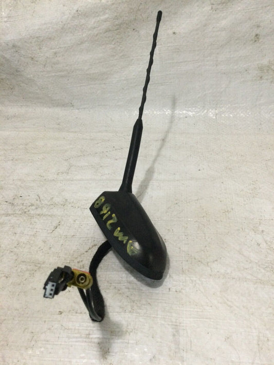 2012-2014 Ford Focus Roof Antenna CM5T-19G461-BE OEM