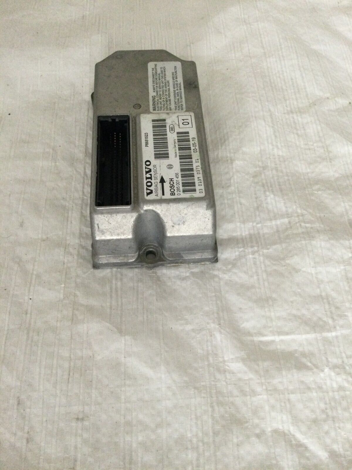 2004 Volvo S60 SRS Control Module 8651523 OEM