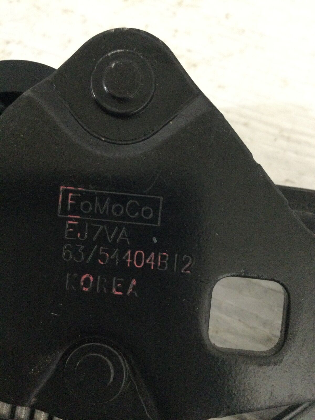 2019 Ford Taurus Lid Lock Latch Striker Release OEM