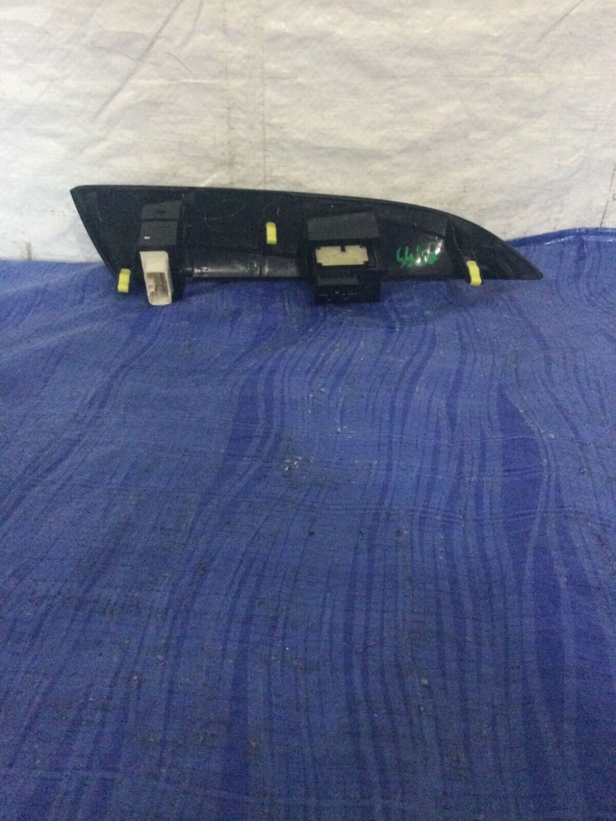 2004 Toyota Sienna Left Side Dashboard Trim Bezel  OEM LH