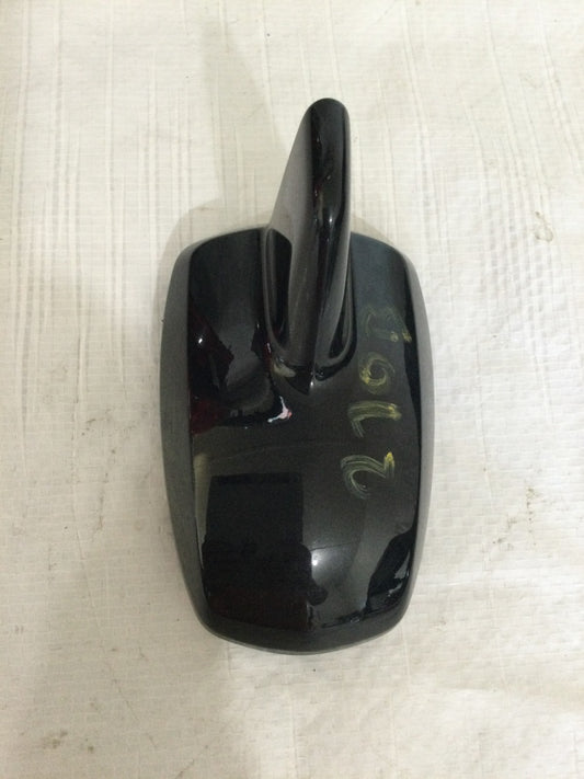 2014 Mercedes Benz GL350 Antenna OEM