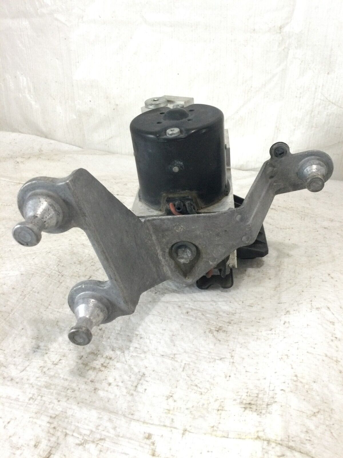 2004 Mercedes Benz S430 ABS Anti Lock Brake Pump Module OEM A0044314612