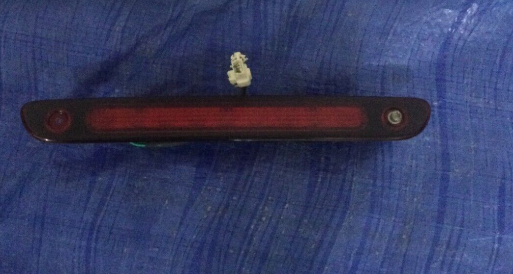 2004 Toyota Sienna 3RD Brake Light OEM