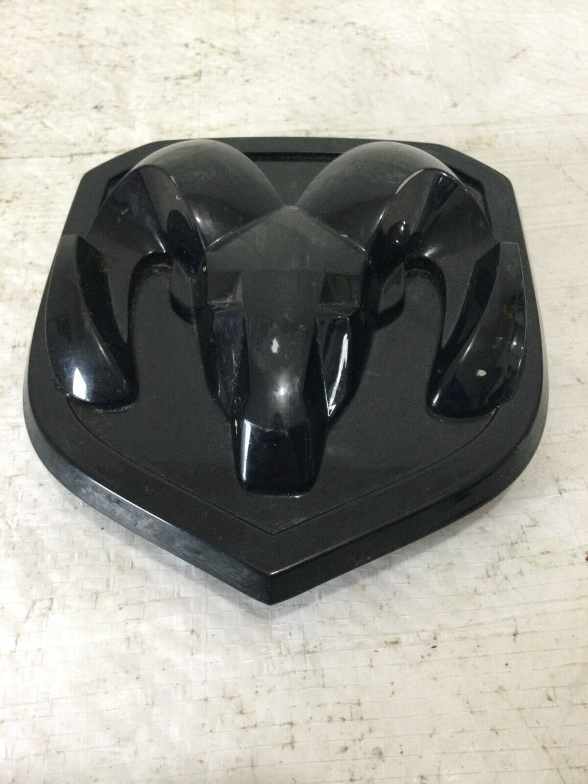 2021 Dodge   Ram 1500 Grille  Mounted  Emblem 68140322AA OEM