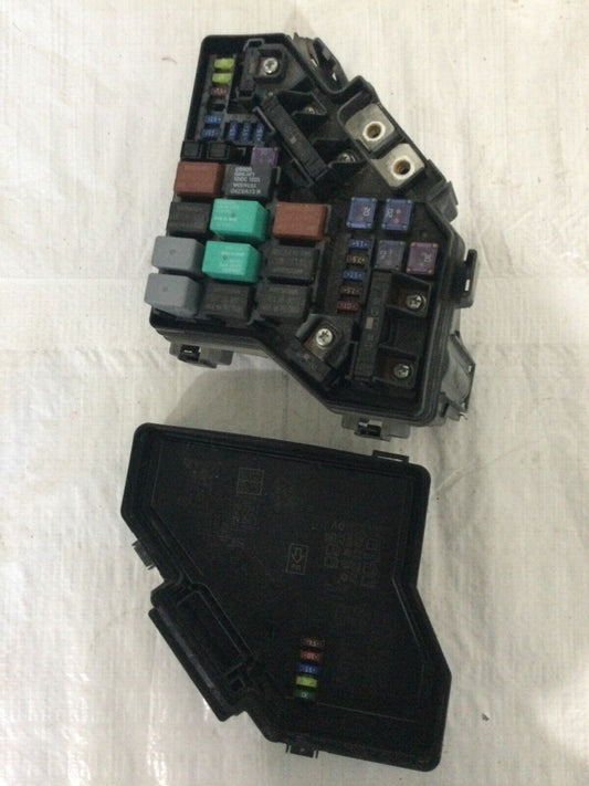 2010-2011 Honda CR-V  CRV Fusebox Fuse Box Relay Module SWA-0130 OEM