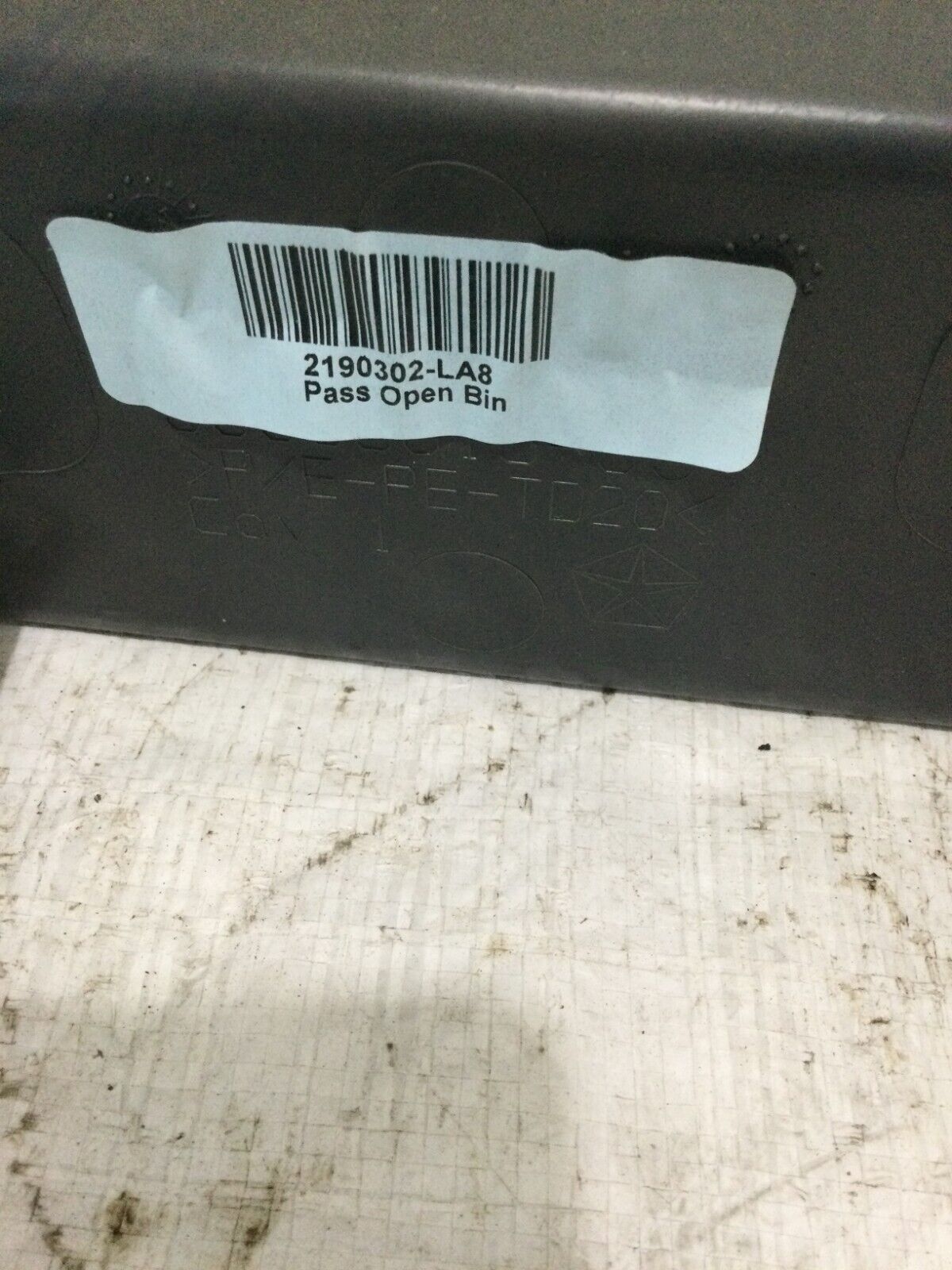 2018 RAM 1500  Glove Box Storage Compartment Bin P2190302  OEM