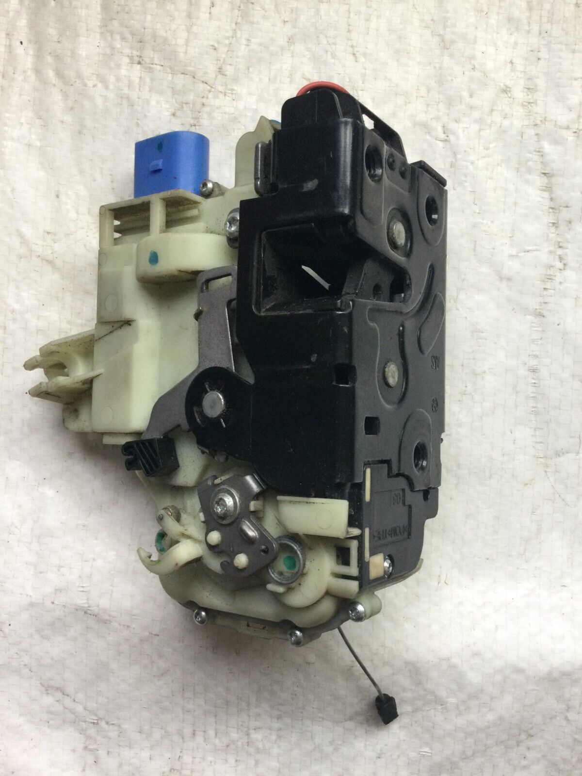 2006 Volkswagen Jetta Front Left Door Lock Actuator OEM