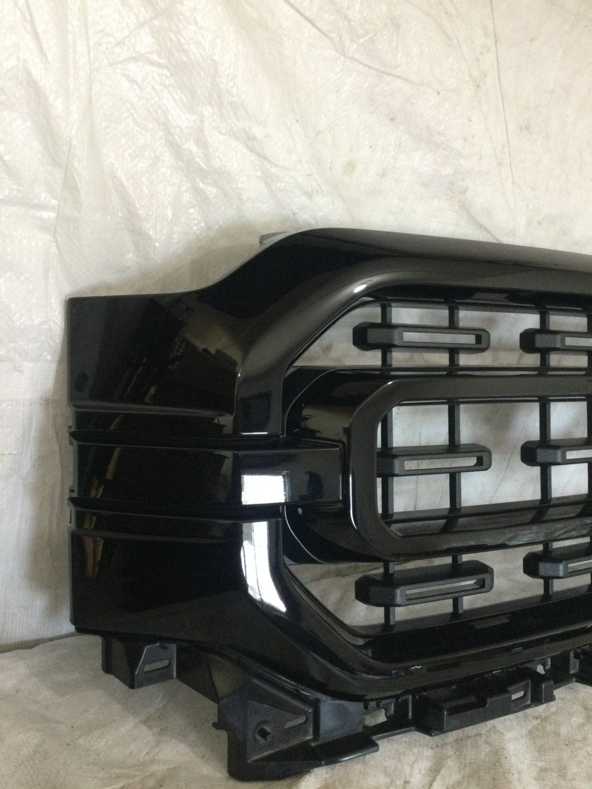 2021 - 2023 Ford F150 F-150 Front Upper Grill OEM ML34-8200-DF5GXT