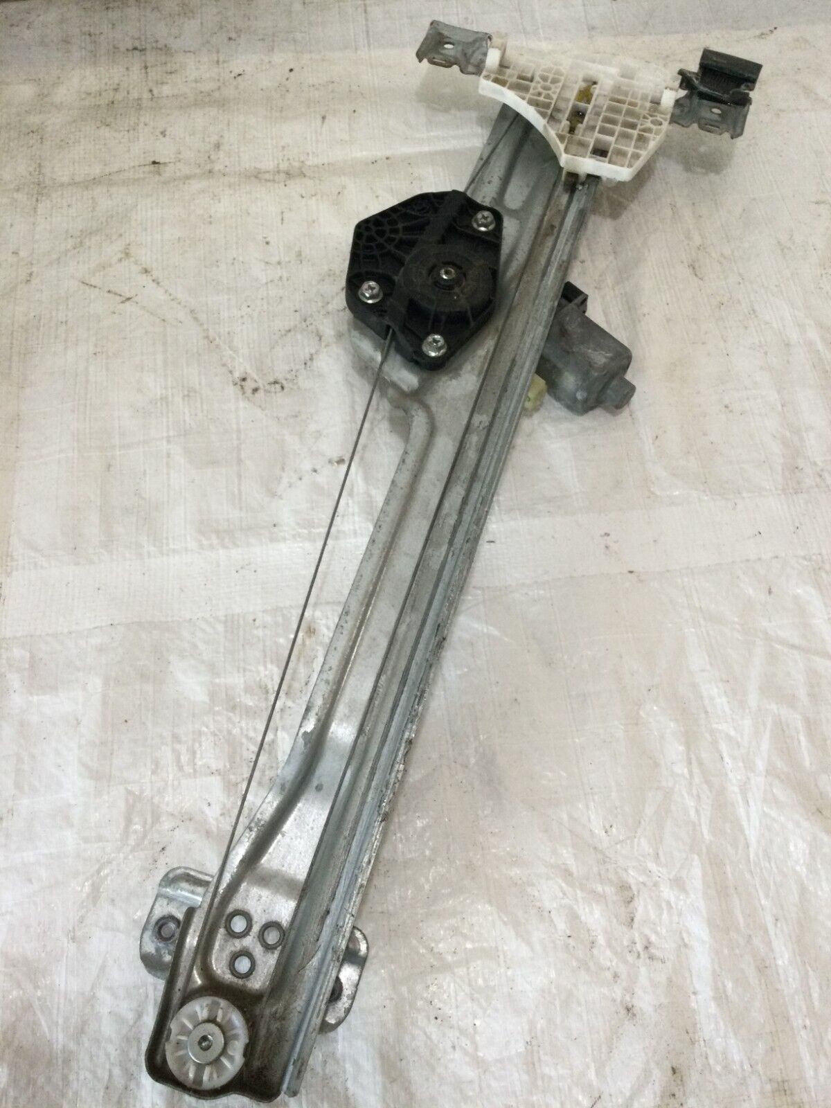 2018 Chevrolet Silverado 1500 Left Rear Window Regulator OEM