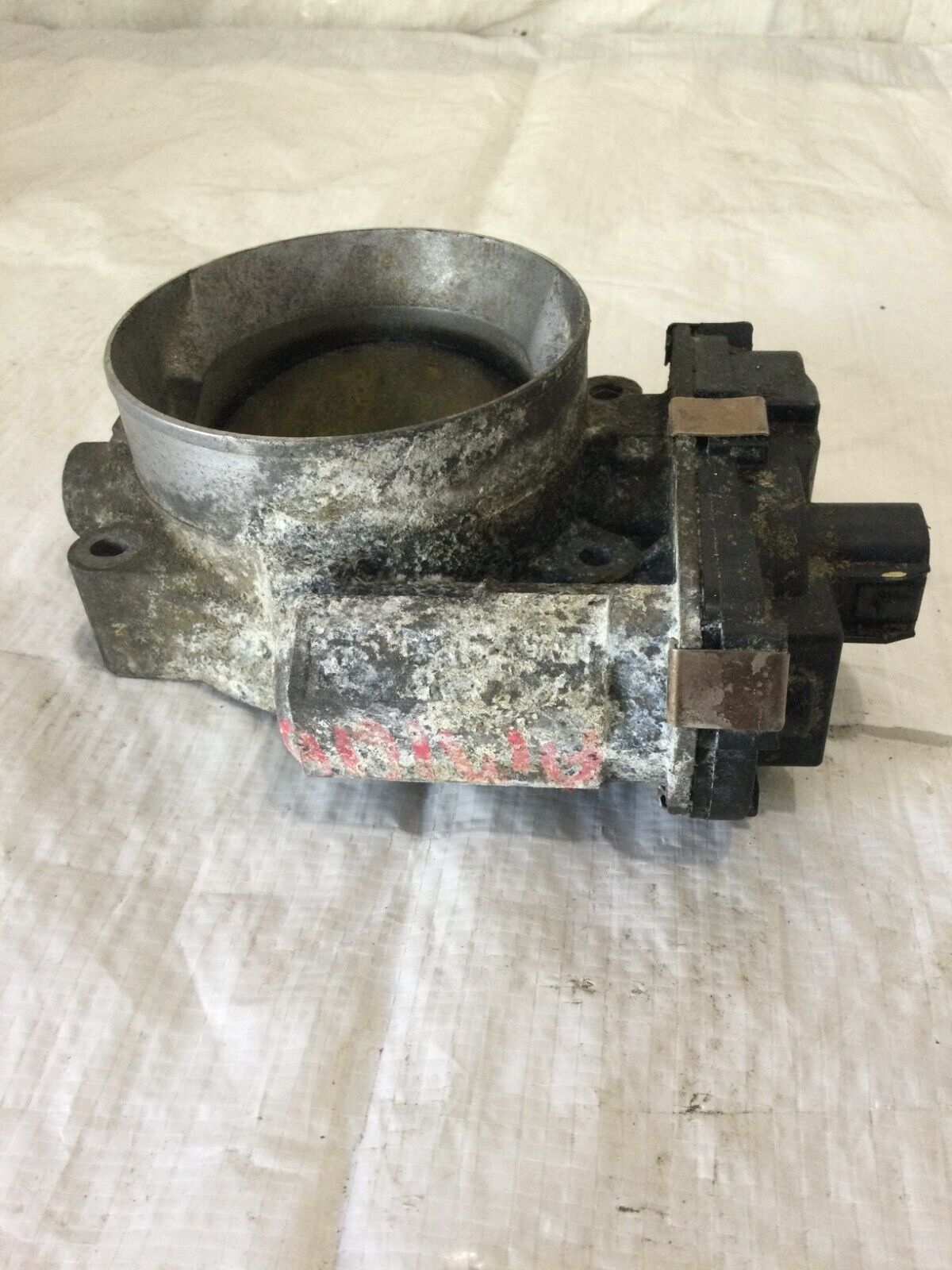 2007 Cadillac Escalade ESV  Throttle Body / Valve Assembly OEM