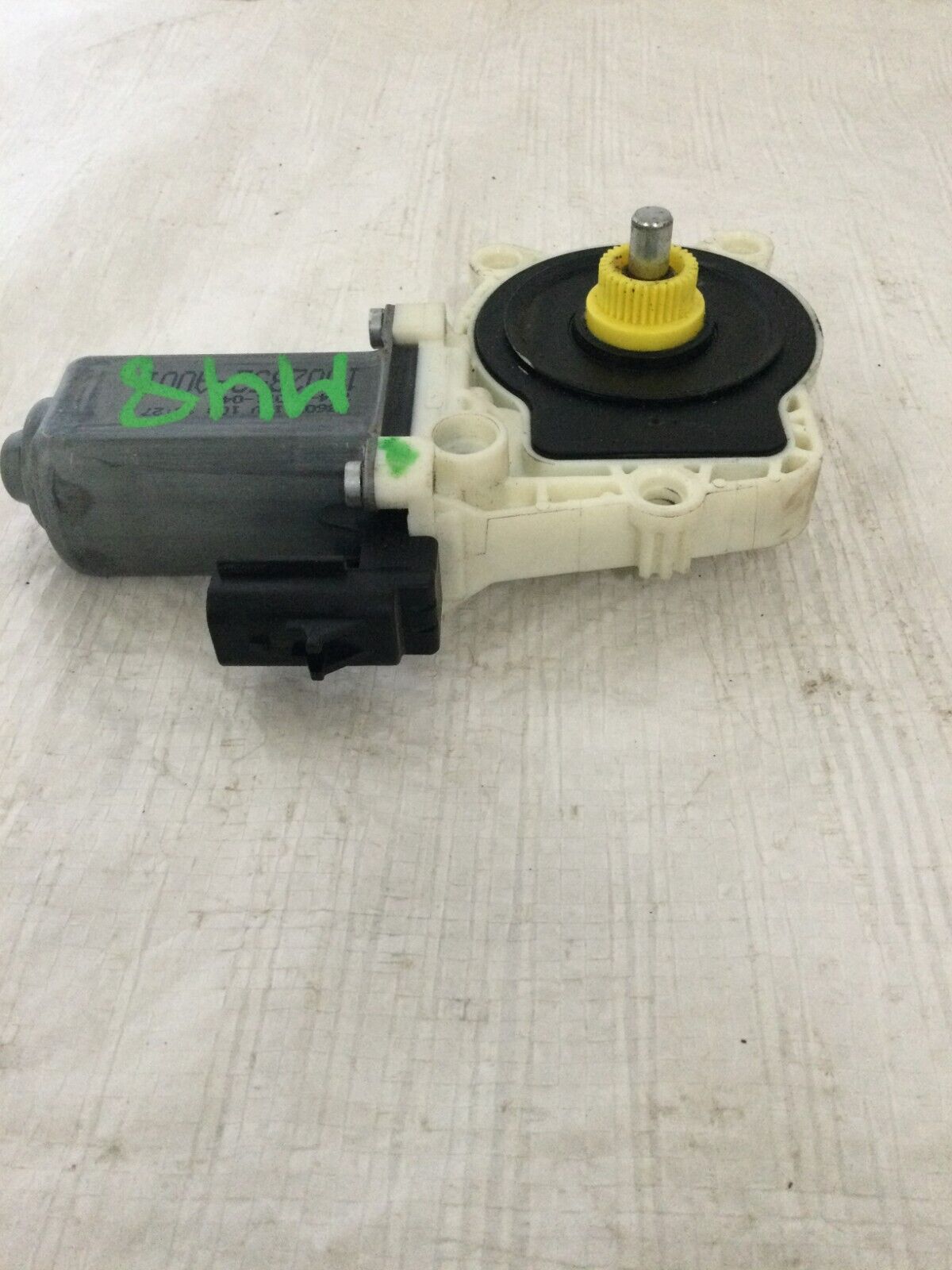 2007-2011 Dodge Nitro Rear Left Power Window Motor OEM