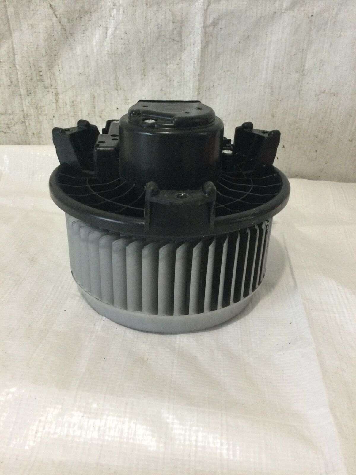 2018 Toyota RAV4 A/C Heater Blower Motor OEM