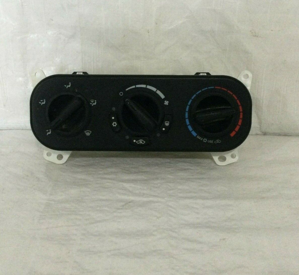 2007-2009 Jeep Patriot A/C Heat Temperature Climate Control Switch 55111874AC