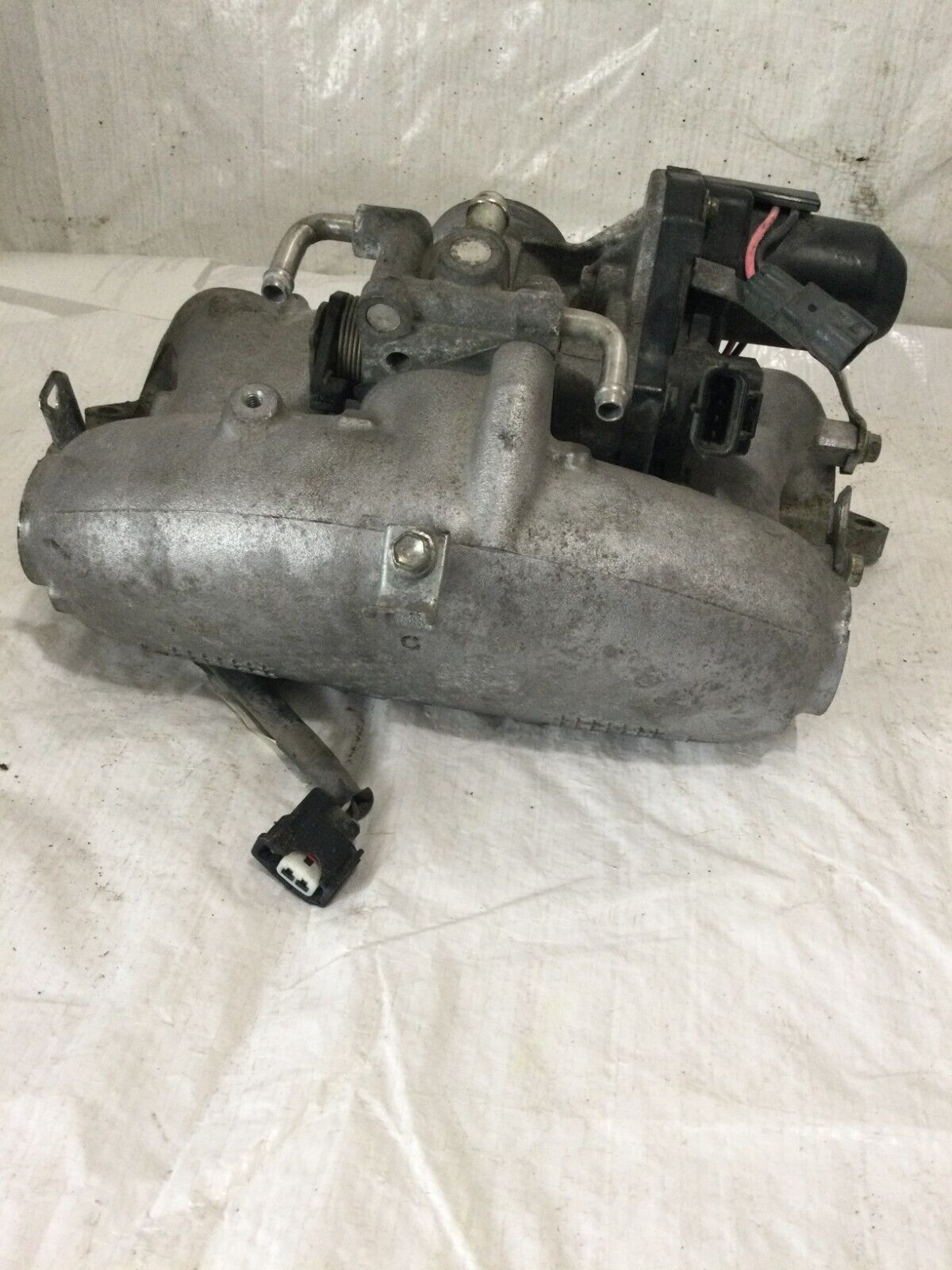 2004-2009 Toyota Prius Air Intake Manifold Assembly OEM
