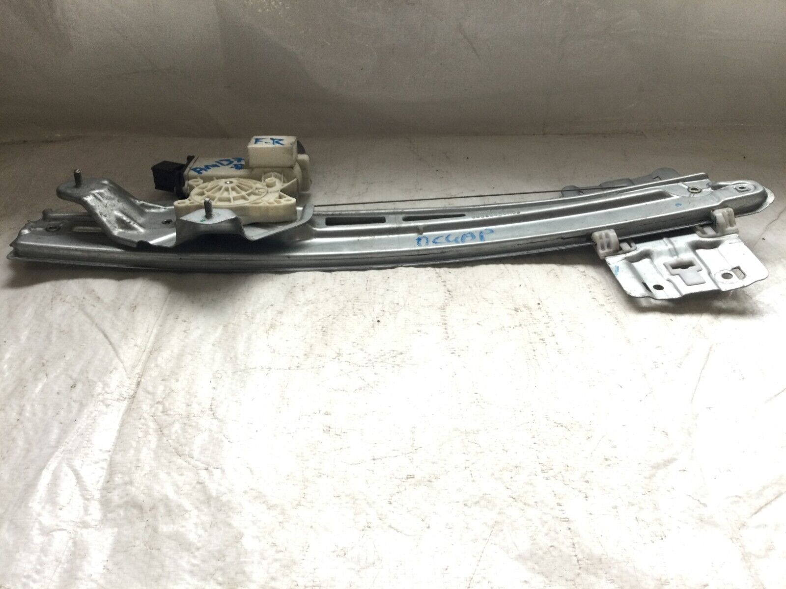 2017 Ford Explorer Front Right Window Regulator Motor OEM