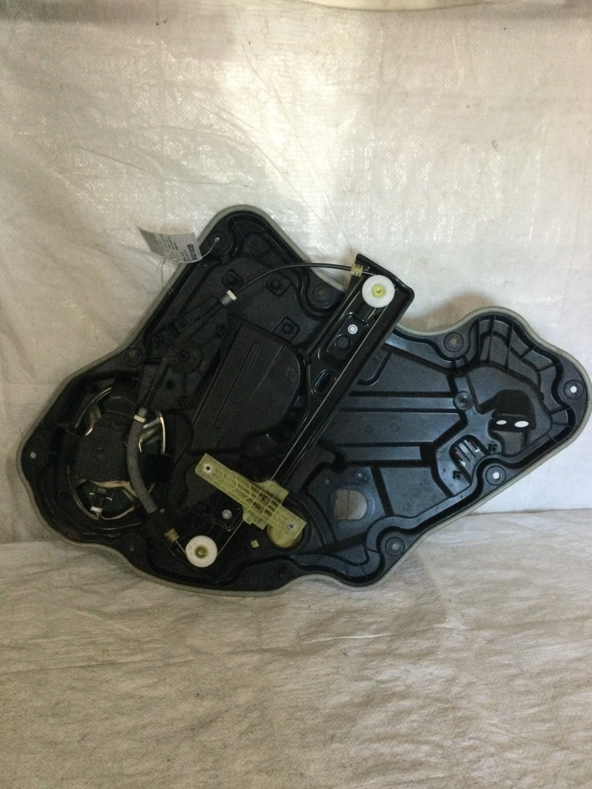 2017 - 2022 Jeep Compass Rear Right Passenger Door Window Glass Regulator OEM