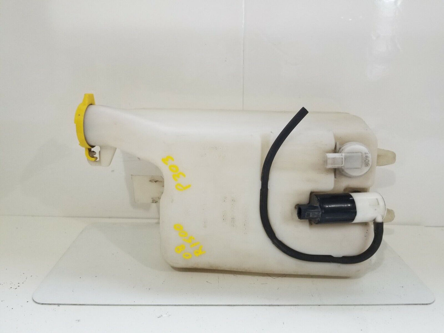 2004 Dodge Ram 1500 Windshield Washer Fluid Reservoir Tank 55077319AA OEM