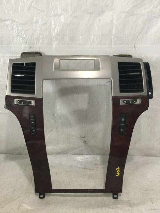 2007-2014 Cadillac Escalade Center Bezel Trim Ruby Grain OEM 15933149