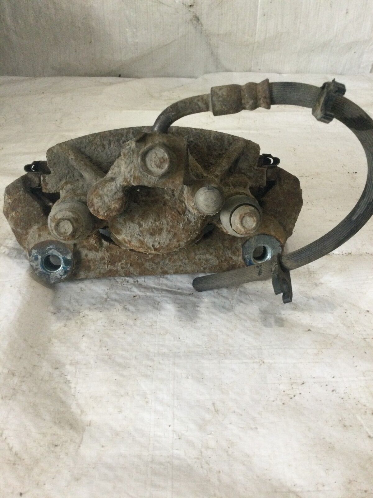 2004 - 2006 Dodge  Ram 1500 Rear Left  Brake  Caliper OEM