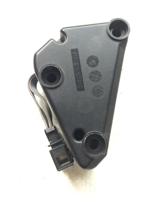 2006 Volkswagen Jetta Speaker Amplifier Module 310413405920 OEM